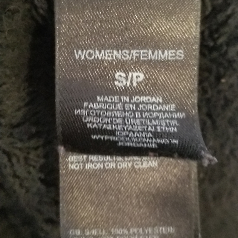 The north face WOMEN’S OSITO JACKET


Size small - Picture 5 of 6